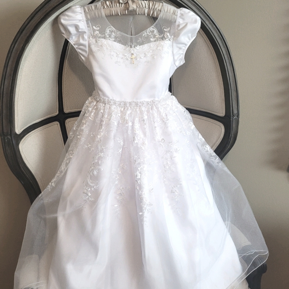 Girls First Communion Dress
